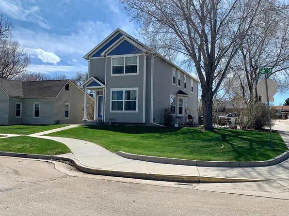 241 5th St, Mead, CO 80542