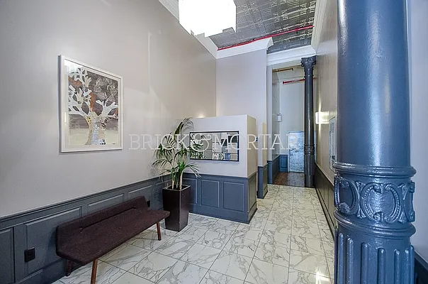 Rented by Brick&Mortar | media 56