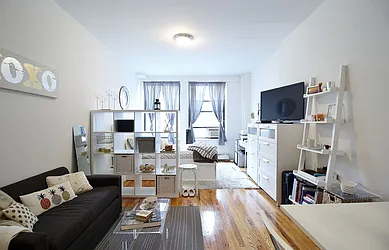 Rented by Julianna Realty Corp