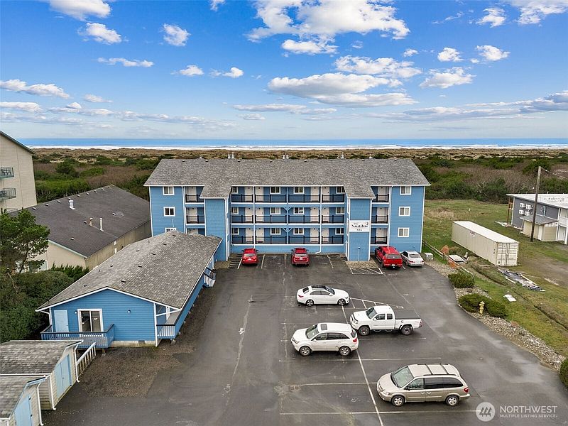 3rd image of 835 Ocean Shores Boulevard NW #303