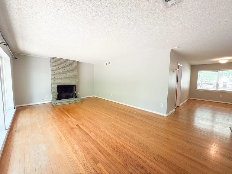 10457 Solta Dr — Photo 11