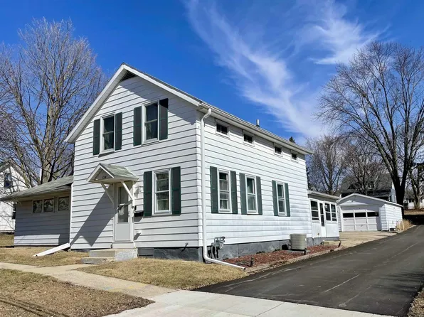 134 North Wilson Avenue, Jefferson, WI 53549