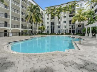 1660 Renaissance Commons Boulevard #2424, Boynton Beach, FL 33426