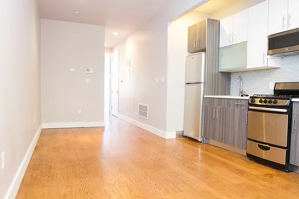 Rented by TheRealEstateCompany.com LLC | media 27