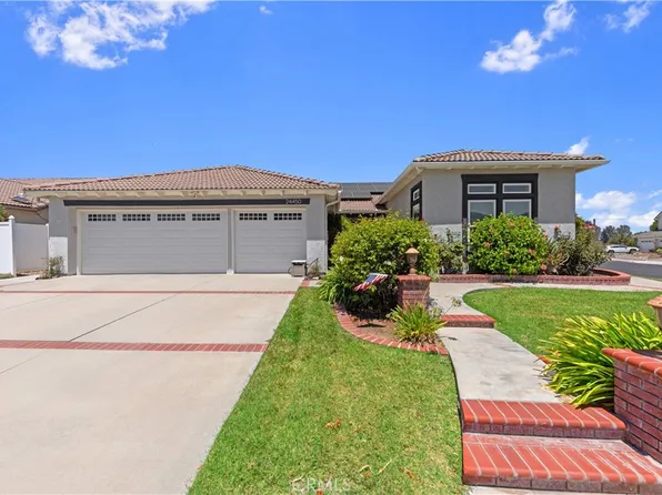 24450 Chaps Cir, Murrieta, CA 92562