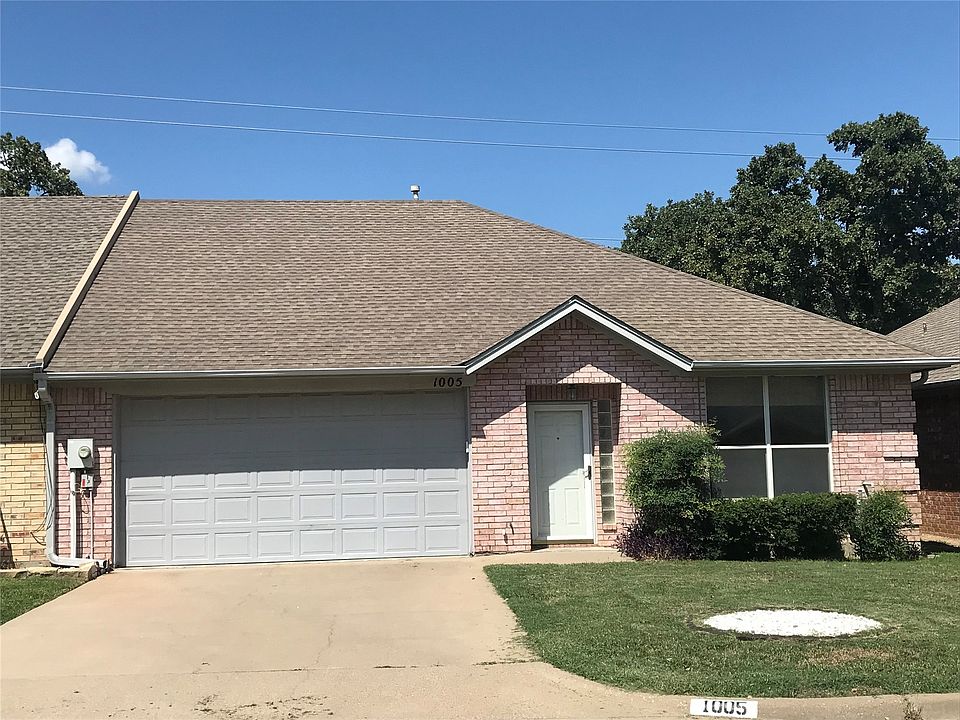 1st image of 1005 Teresa Ct