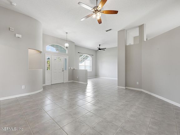 4th image of 95 WHITTINGTON Drive
