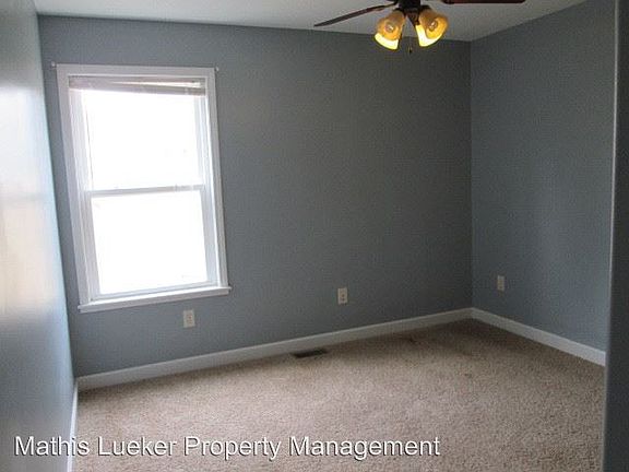 5th image of 625 W Pine St
