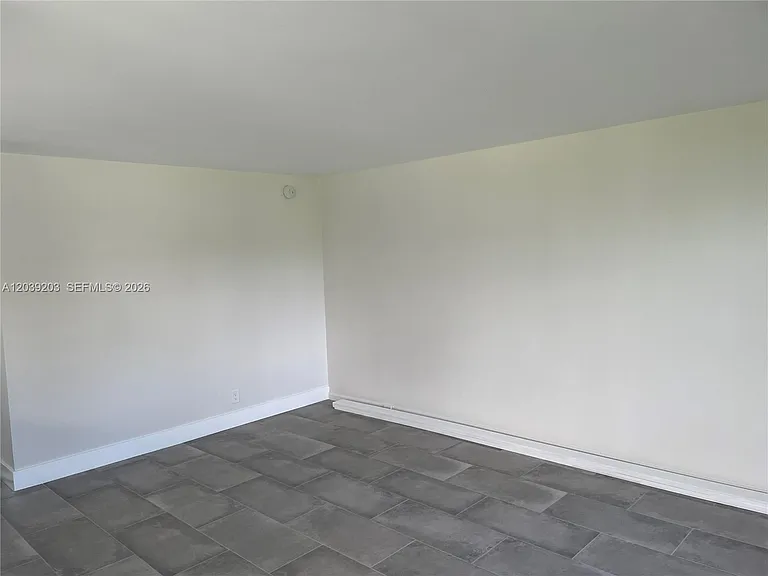 136 Brighton Dr #136-D — Photo 10