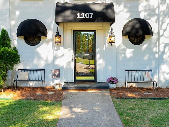 4th image of 1107 Springdale Rd