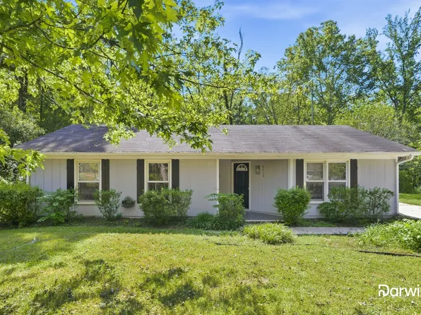 8213 Willowlake Ct, Charlotte, NC 28227