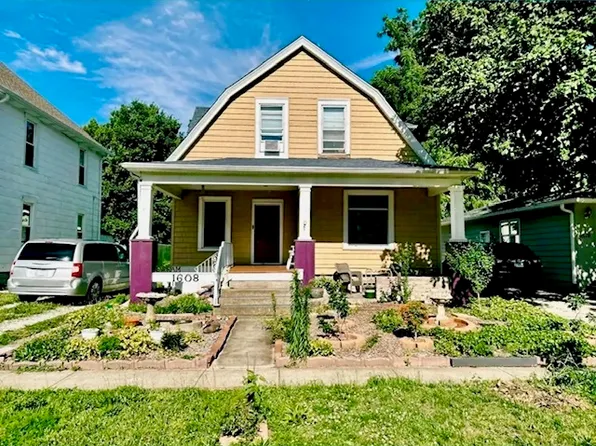 1608 S Pasfield St, Springfield, IL 62704
