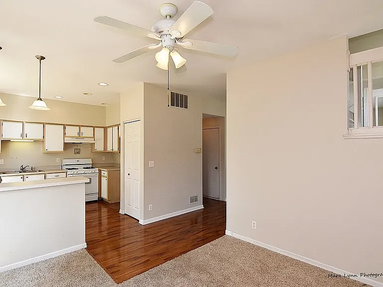 21235 Edison Ln — Photo 9