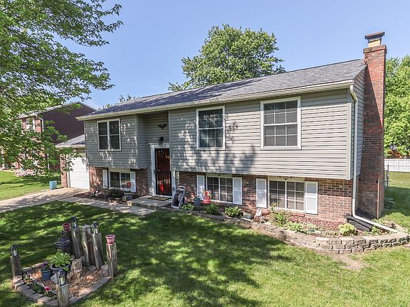 2nd image of 7508 Gordon Way