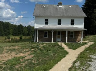 172 Baer Rd, Smock, PA 15480