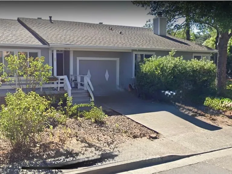 18614 Gillman Dr — Photo 12