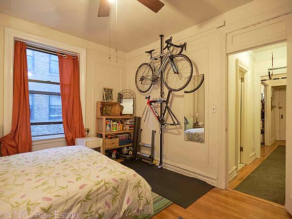 3rd image of 870 W 181st St APT 45