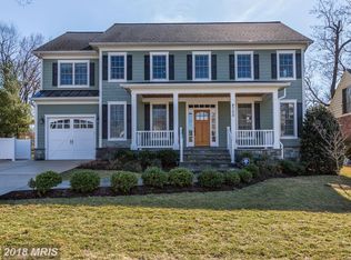 4700 S Chelsea Ln, Bethesda, MD 20814
