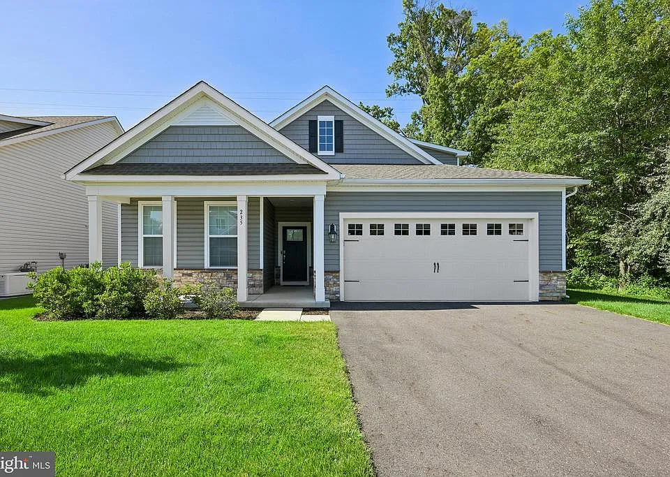235 Congressional Ct