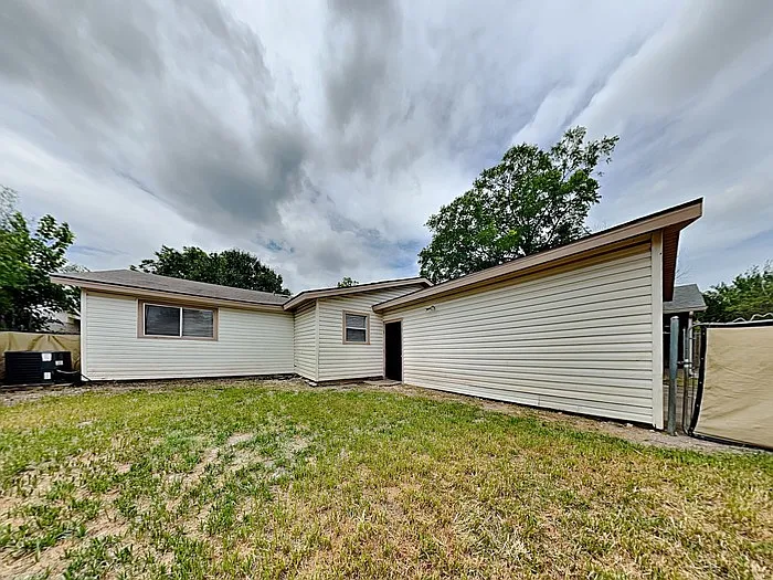 921 Roaming Road Dr — Photo 16