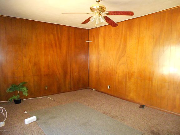 2nd image of 10428 N CLINTON Avenue