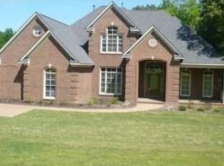 1270 Cherry Rd, Eads, TN 38028