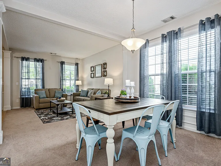 206 Persimmon Trl — Photo 5