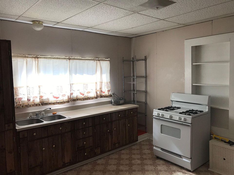 2nd image of 145 Midway Ave #1