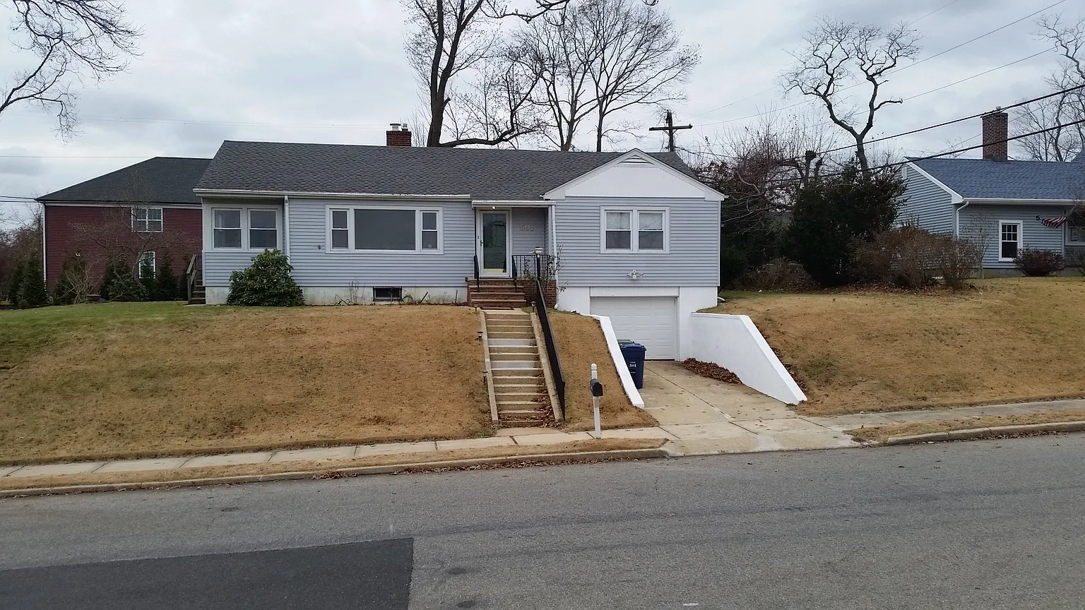 501 Oxford Way photo 1