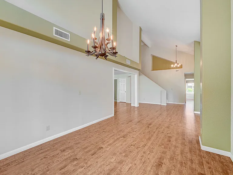 2733 Brookstone Ct — Photo 15