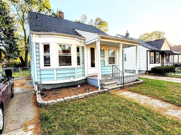7276 Sterling St, Center Line, MI 48015