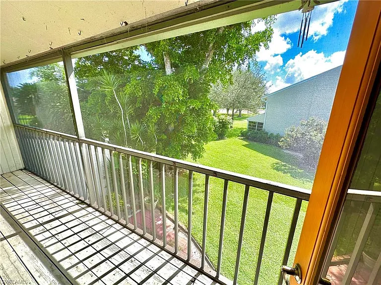 416 Bristle Cone Ln #9 — Photo 17