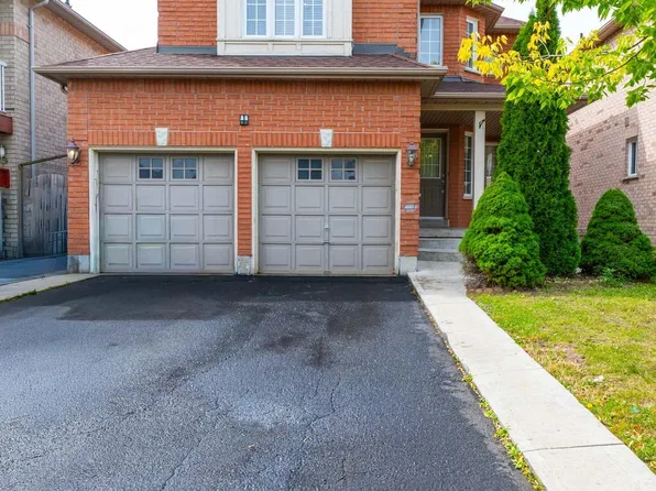 44 Fallstar Cres, Brampton, ON L7A 2J6