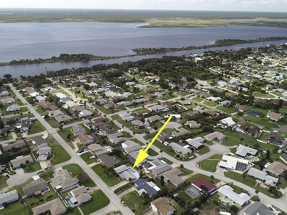 4th image of 111 Imperial Heights Dr