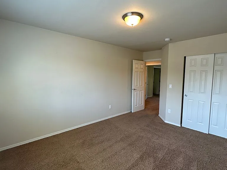 7147 Prism St SE — Photo 13