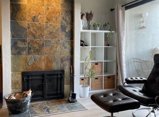 424 Orange St APT 308, Oakland, CA 94610