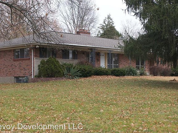 2nd image of 6725 Foxshire Dr