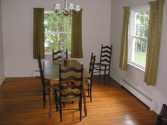 Formal dining room