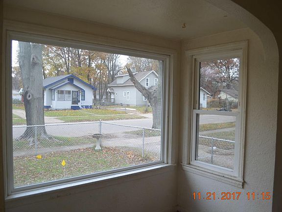 4th image of 255 Parker Ave