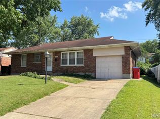 9438 Koerber Ln, Saint Louis, MO