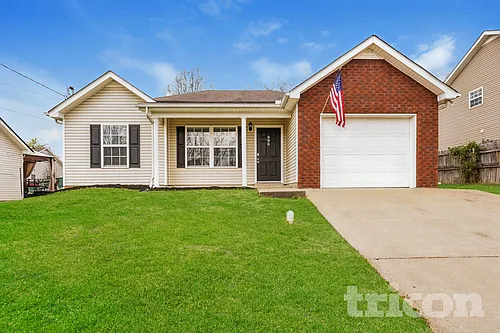 996 Tom Hailey Blvd Photo 1