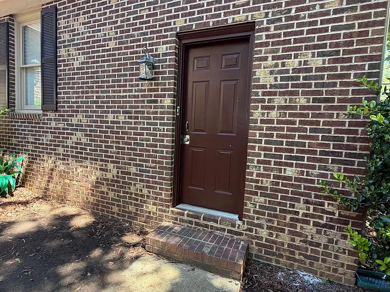 5600 Carmel Rd — Photo 6