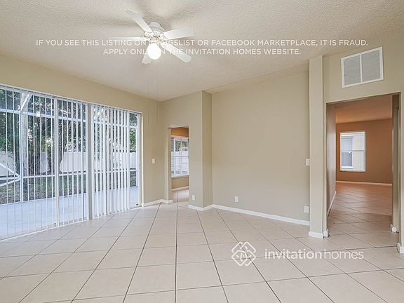 4th image of 1081 Fairfax Cir W