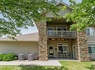 521 Maggie Ln, Altoona, IA 50009