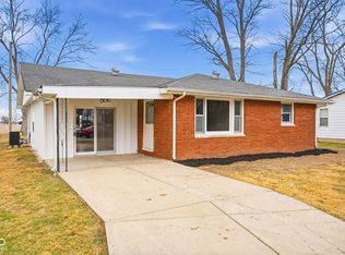 4934 E Sugar St, Columbus, IN 47203