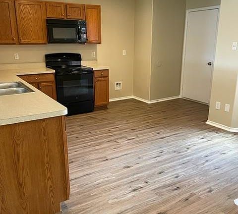 2nd image of 5704 Talons Crest Cir