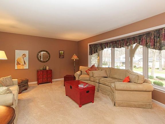 5th image of 7436 Galloway Ave