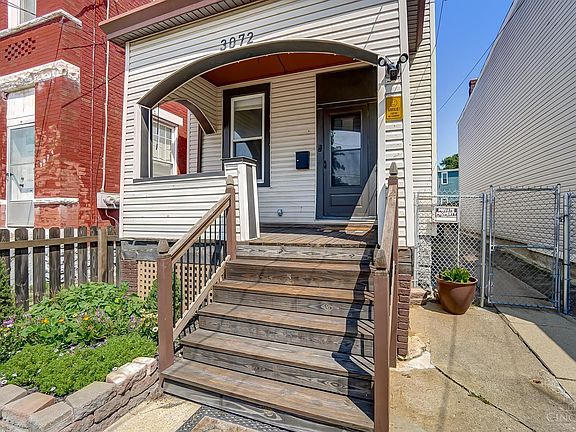3rd image of 3072 Henshaw Ave