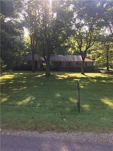 1st image of 708 Vosswood Dr