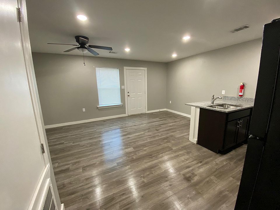 1293 E German Ln Conway AR Zillow